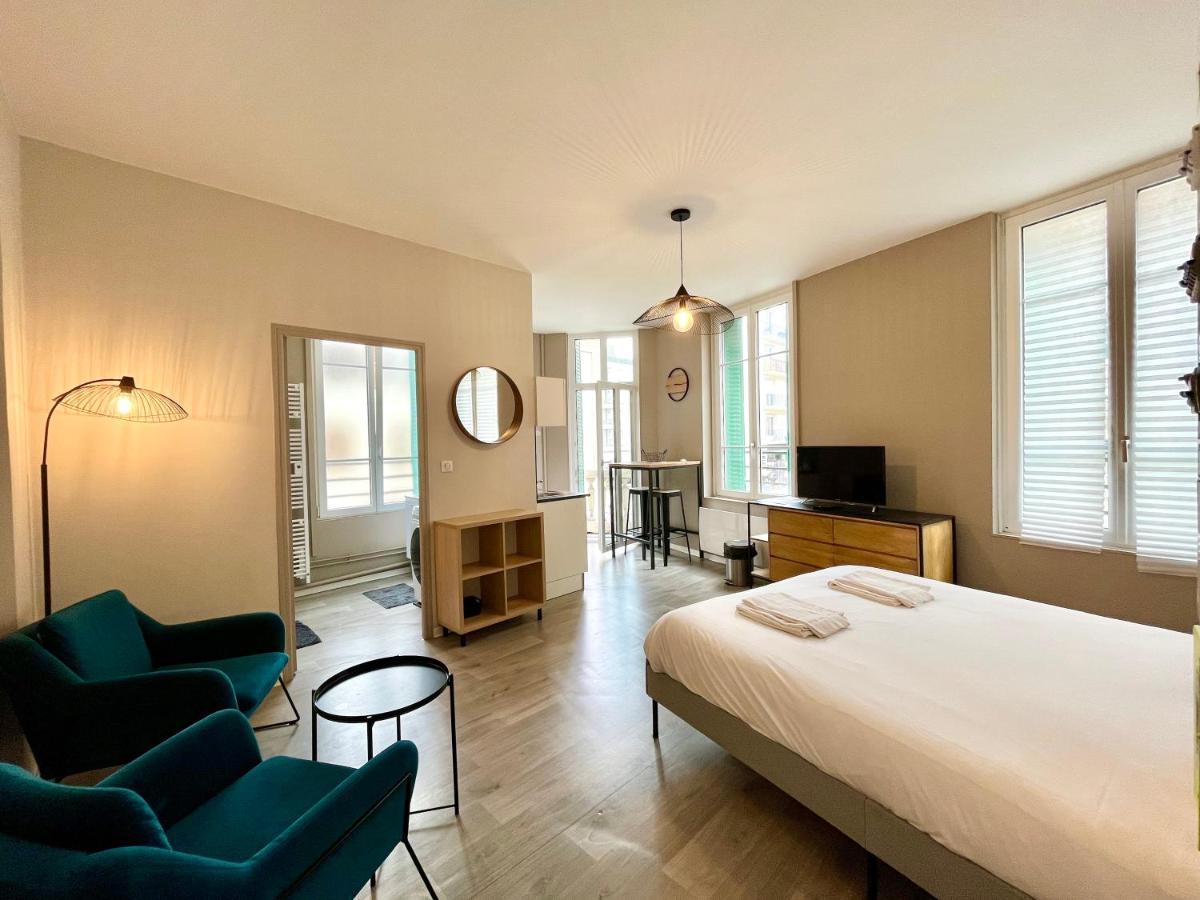 Suite Orphelins 3 1Er แร็งส์ ภายนอก รูปภาพ