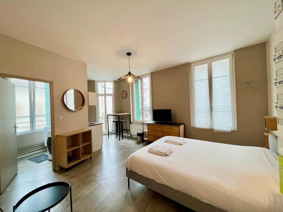 Suite Orphelins 3 1Er แร็งส์ ภายนอก รูปภาพ